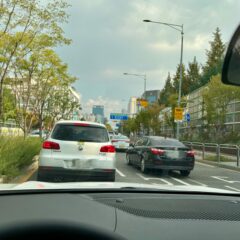 아이들 학원 태워서 힘들었어요